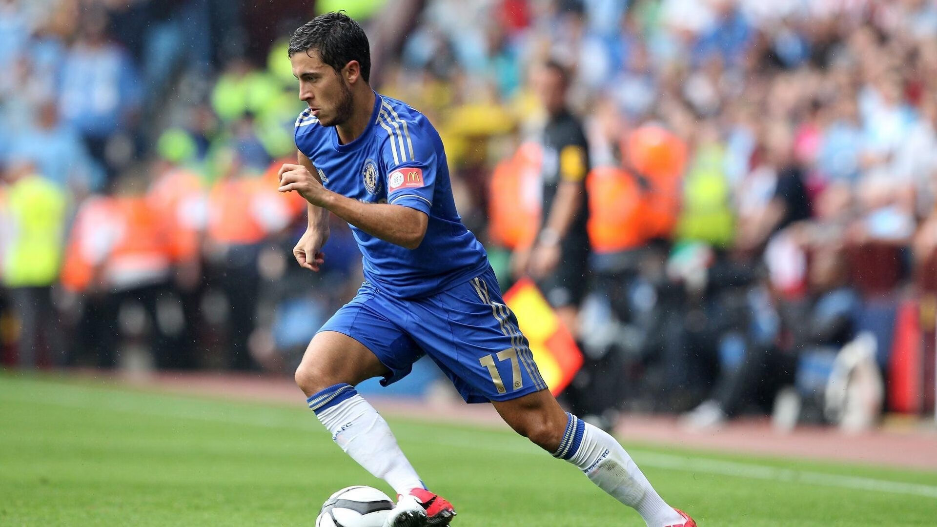 南十字星对阿尔卑斯，当本泽马在错位时空中全程高能输出