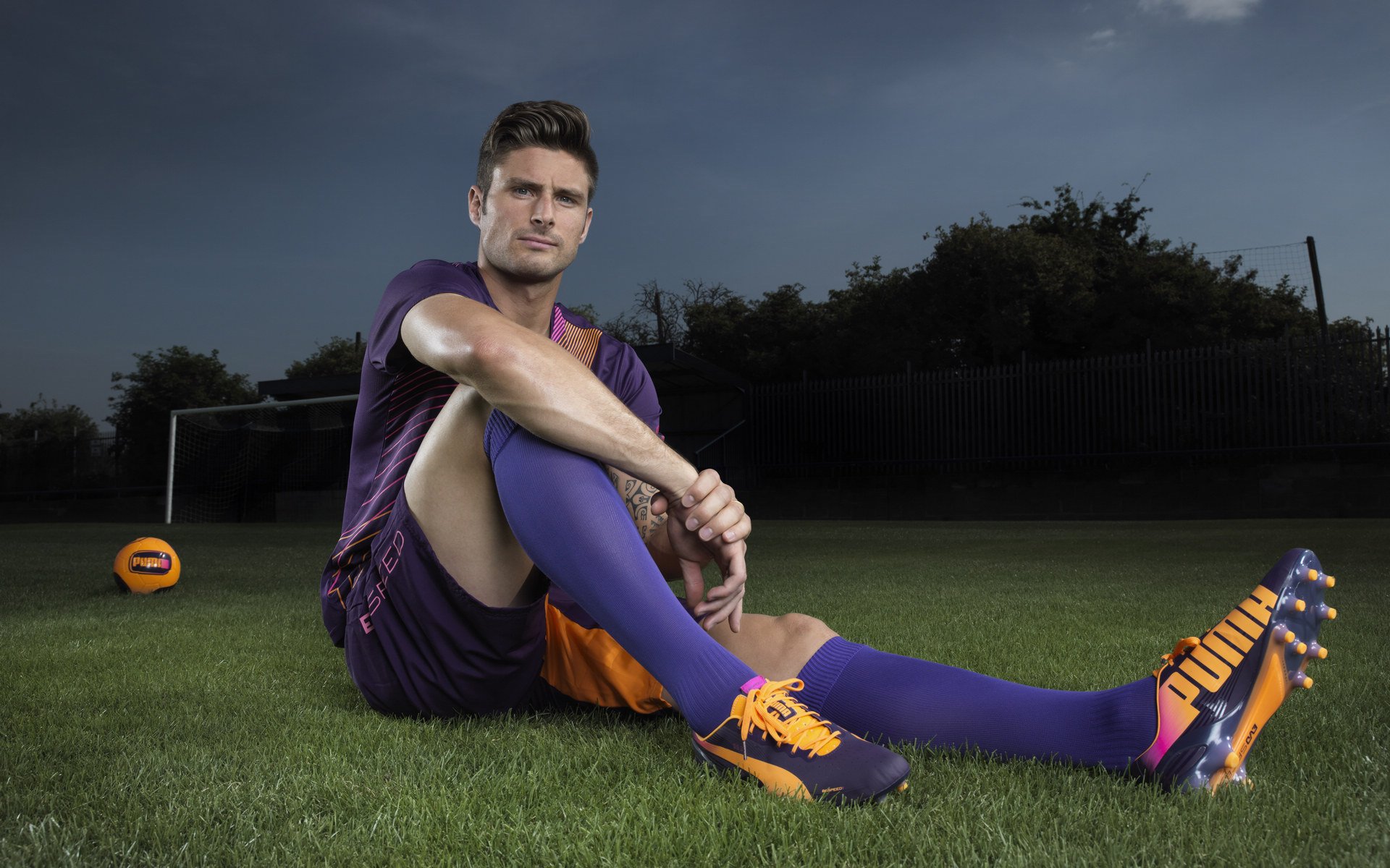 德约科维奇点燃赛场，拉沃尔杯的团队荣耀为何比年终总决赛的完胜更动人？